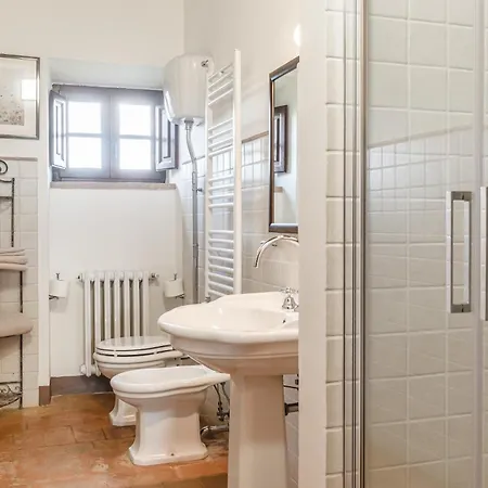 Apartment Charming Close To With Garden And Pool *