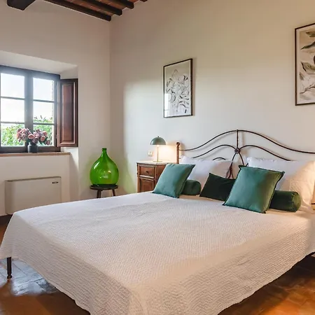 Apartment Charming Close To With Garden And Pool *